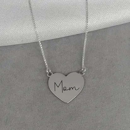 GARGANTILHA MOM